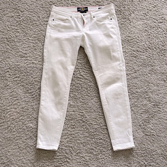 LUCKY BRAND ‘Charlie Skinny’ White Jeans - Picture 4 of 13